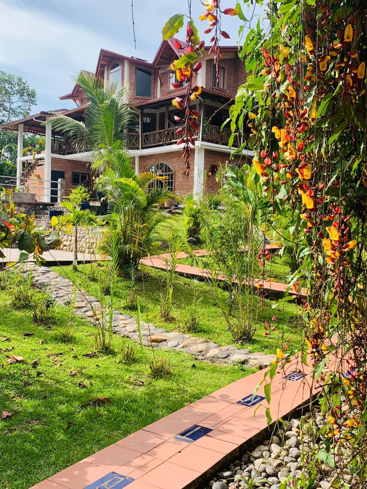 La Casa Del Rio B&B بويو المظهر الخارجي الصورة
